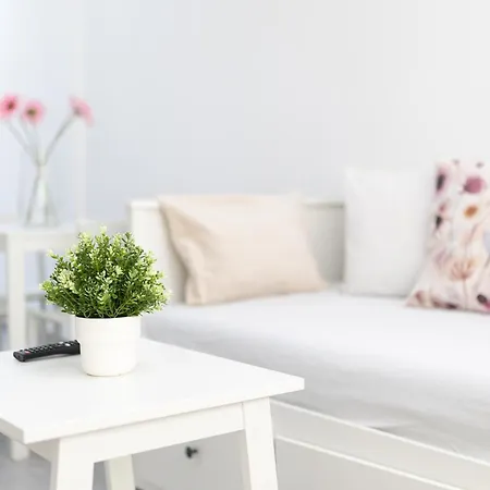 1d- Rocinante Apartments, 公寓