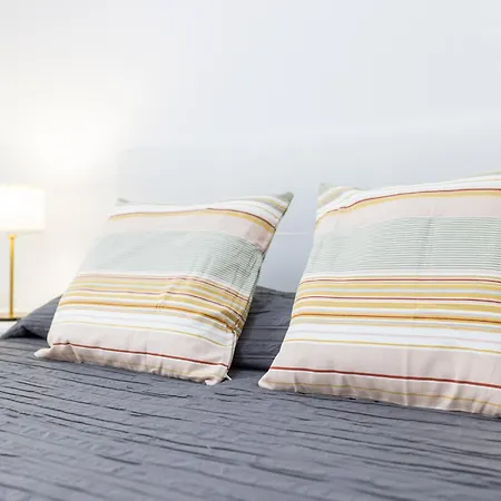 Apartment 1d- Rocinante Apartments, *